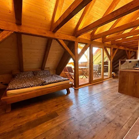 Апартаменты Farma Blato - Sypka A Glamping Uhlirske Janovice