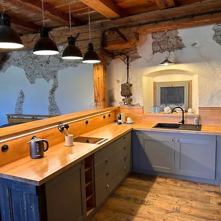 Farma Blato - Sypka A Glamping Apartment Uhlirske Janovice